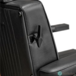 CAPRI Barber Chair w Recliner On The Backrest 3